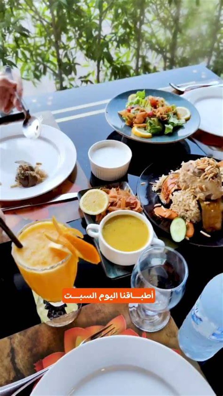 مطعم و مقهى مشاغيث: دليل عملي لكل من يبحث عن طعام وهدوء